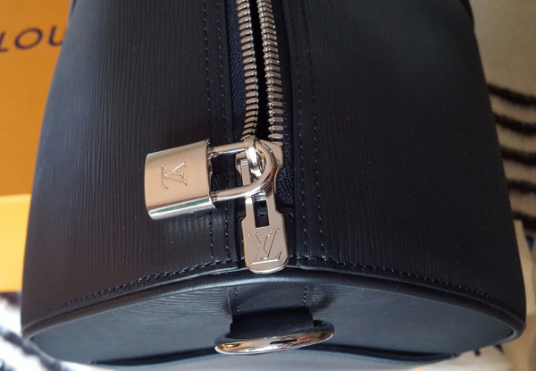 ルイヴィトン×シュプリームコピー M53433 17AW シュプリーム ルイヴィトン KEEP.45 BA.SP EPI DWT NOIR エピ キーポル・バンドリエール45 ボストンバッグ エピレザー ノワール ブラック ユニセックス
